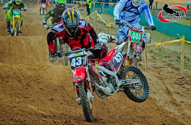 Crash-Juniors-0002-b