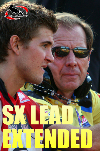 Decoster-Dungey-001-b