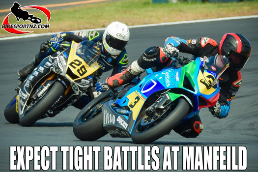 It was frantic racing in the formula two/supersport 600 class in Taupo at the weekend, with Whanganui’s Luca During (No.3) and Christchurch’s Jake Lewis (No.29) going full throttle at the front. Photo by Andy McGechan, BikesportNZ.com 