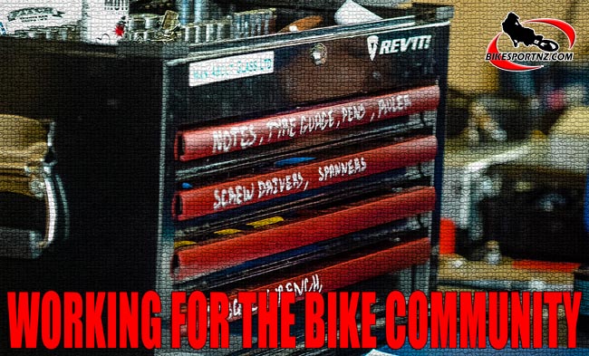 Graphic-Superbikes-0209-b