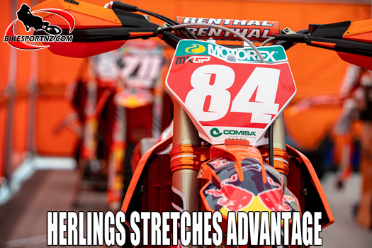 Jeffery Herlings extends lead in MXGP class title chase