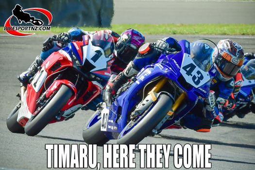 Christchurch’s former New Zealand Superbike champion Alastair Hoogenboezem (No.43) has put himself in front of Whakatane’s defending champion Mitch Rees (No.1) a couple of times already this season. Photo by Andy McGechan, BikesportNZ.com