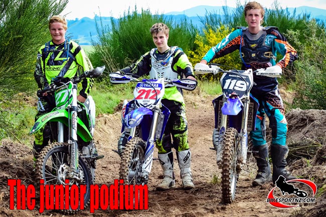 Junior podium-0013-d