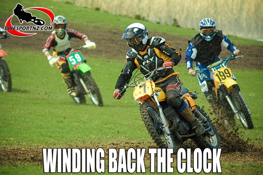 Renowned rider from yesteryear, Tauranga’s Peter Ploen (Suzuki No.7), sure to be among the leaders at the 2026 Udderly Organic Grand National Vintage motocross in the South Island. Photo by Andy McGechan, BikesportNZ.com