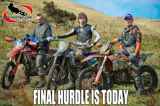 The top Junior grade riders at Flemington on Saturday were (from left) Owaka’s Blake Affleck (runner-up), Te Awamutu’s Nixon Parkes (race winner) and Rotorua’s James Bates (who finished third). Photo by Andy McGechan, BikesportNZ.com