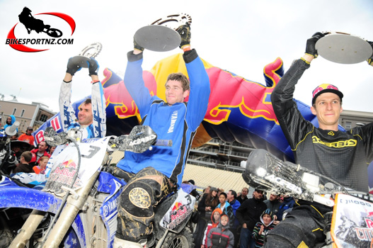 Red Bull City Scramble in downtown Auckland, photo by Andy McGechan, BikesportNZ.com