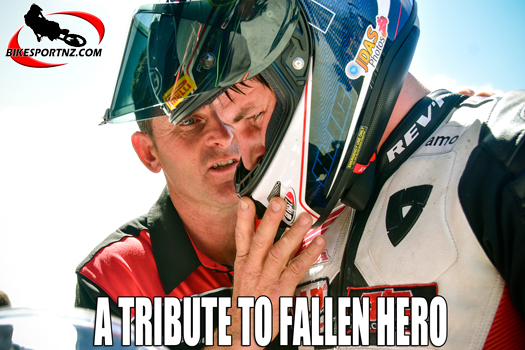 Whakatane’s Damon Rees (right) gets some advice from his former-champion father Tony Rees before heading out onto the track at Hampton Downs, on the same glorious day in 2017 that he wrapped up the national Supersport 600 title at the popular North Waikato race facility. Photo by Andy McGechan, BikesportNZ.com