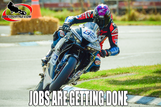 Bay of Plenty’s Mitch Rees (Motul Honda CBR1000RR) dominated the premier Formula One/Superbike class and celebrated his first major wins of the 2023-24 season on Boxing Day. Photo by Andy McGechan, BikesportNZ.com