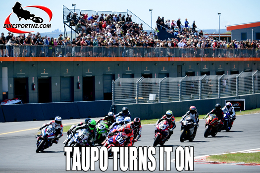 There’s no room for error as the formula one/superbike riders charge into turn one at Taupo, round one of the 2025 Suzuki International Series at the weekend. Photo by Andy McGechan, BikesportNZ.com 